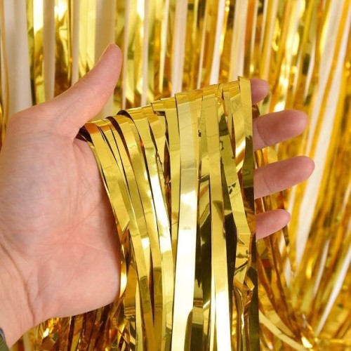 Cortina metalizada oro
