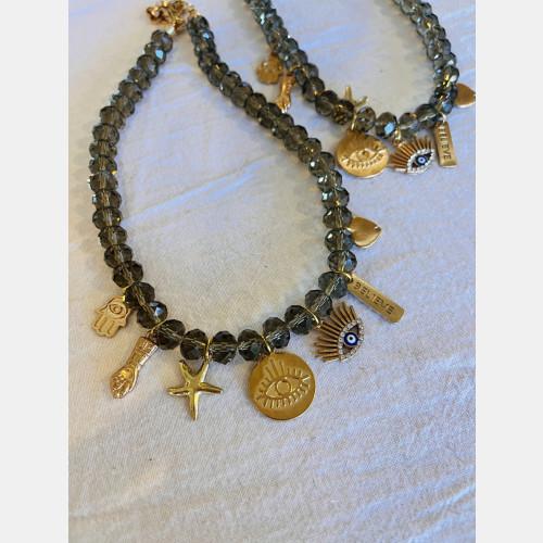 Collar luxury
