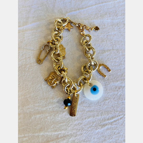 Pulsera mil dijes