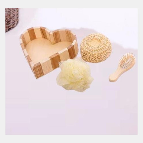 Set de baño corazon madera
