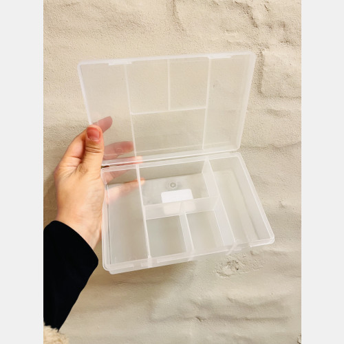 Caja organizadora con divisiones