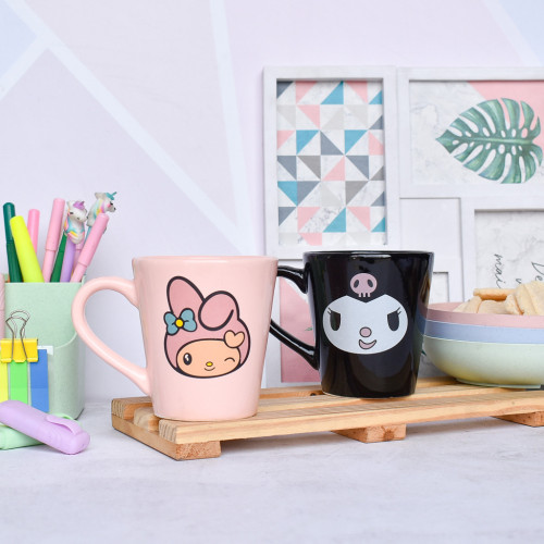 Taza conica anime