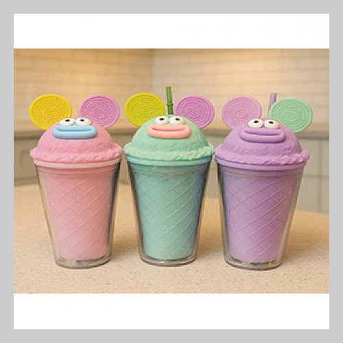 Vaso con sorbete caritas