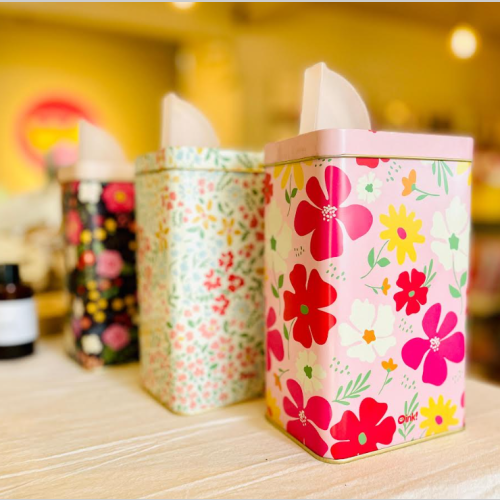 Yerbera hojalata con pico