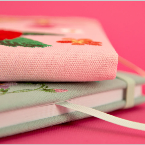 Agenda A5 bordada semana a la vista