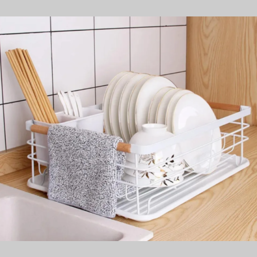 Escurridor de platos con detalles en bambu