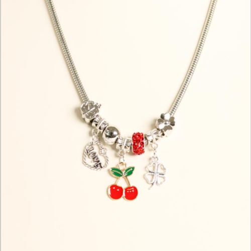 Collar cerezas