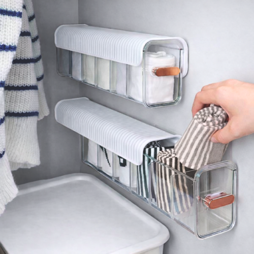 Organizador de ropa interior adhesivo