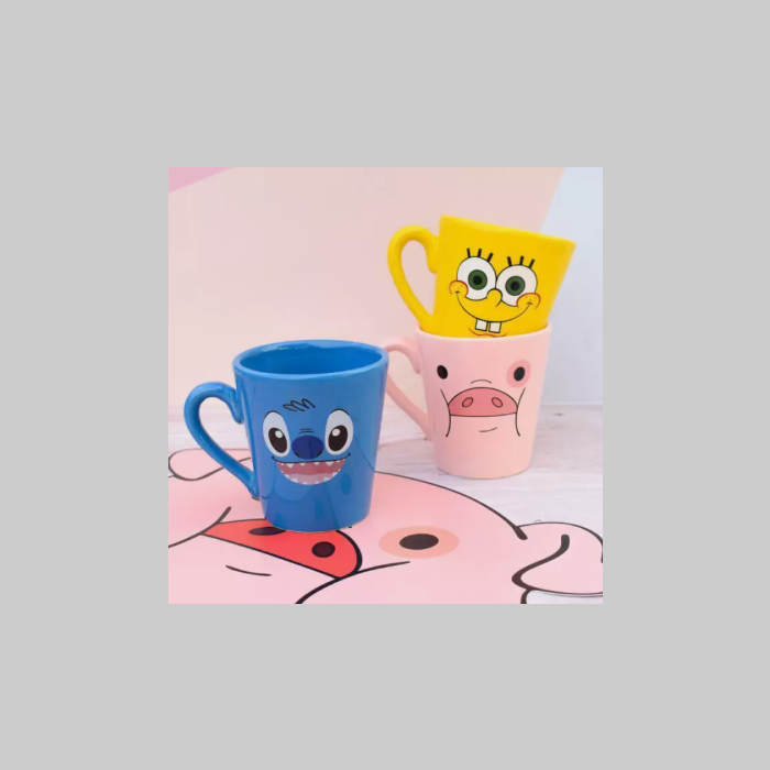 Taza conica personajes